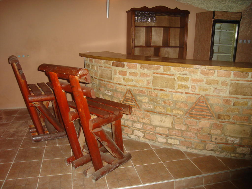 Rooms Milin Lagum Irig Buitenkant foto