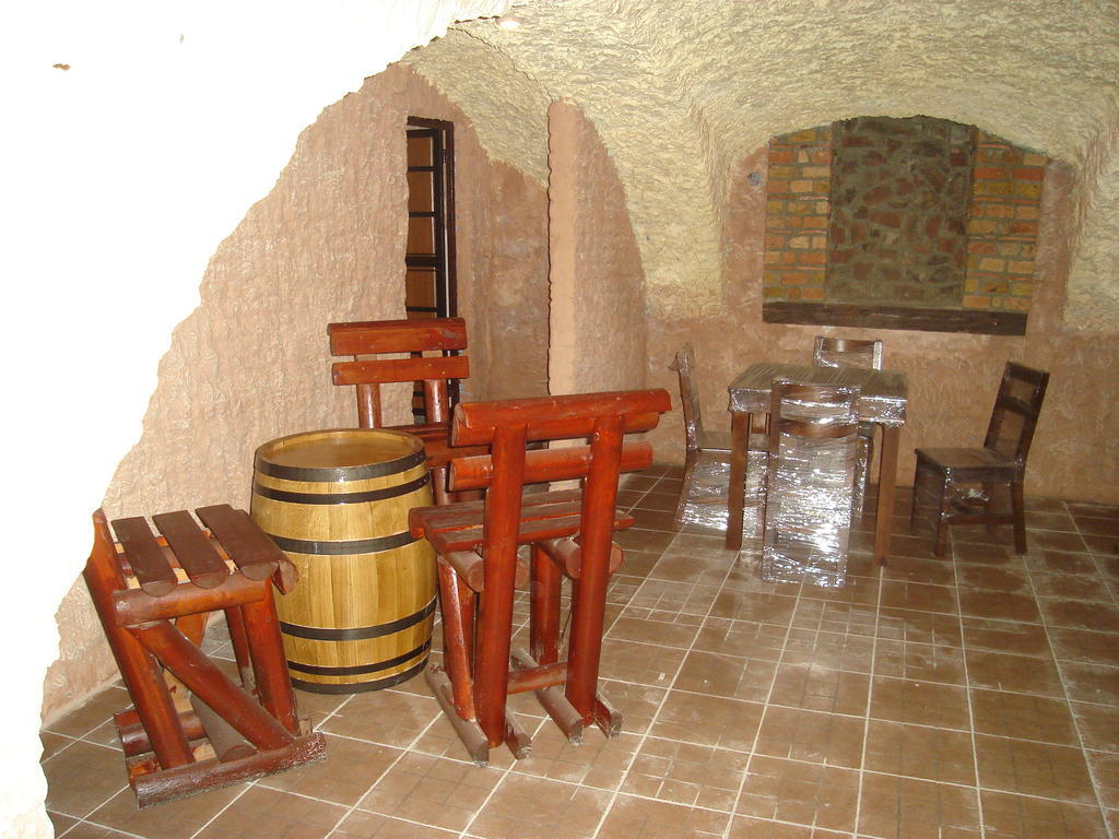 Rooms Milin Lagum Irig Buitenkant foto