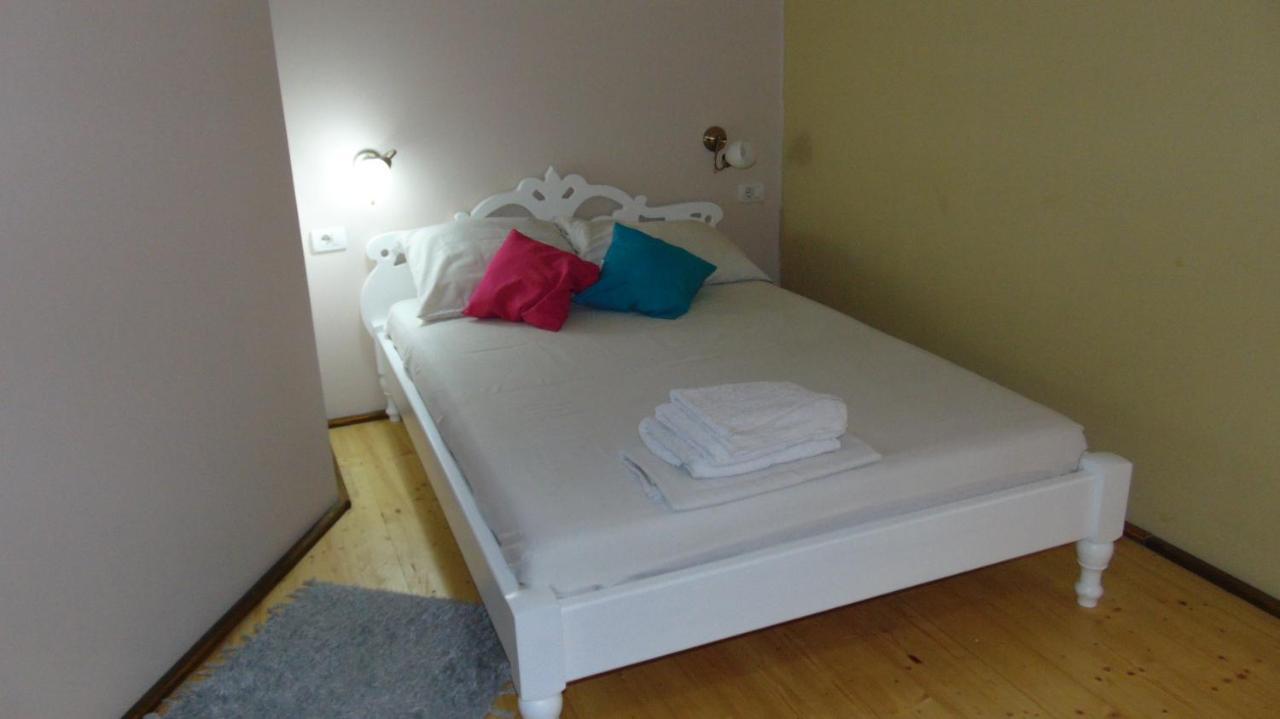 Rooms Milin Lagum Irig Buitenkant foto