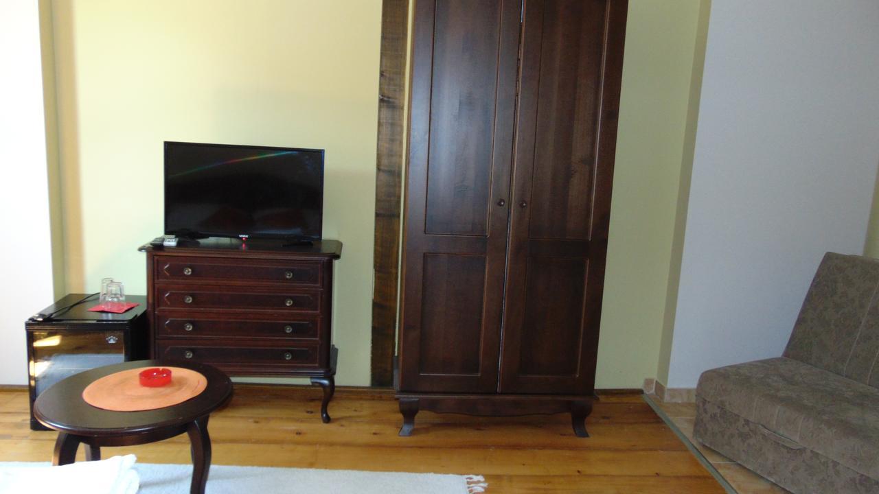 Rooms Milin Lagum Irig Buitenkant foto