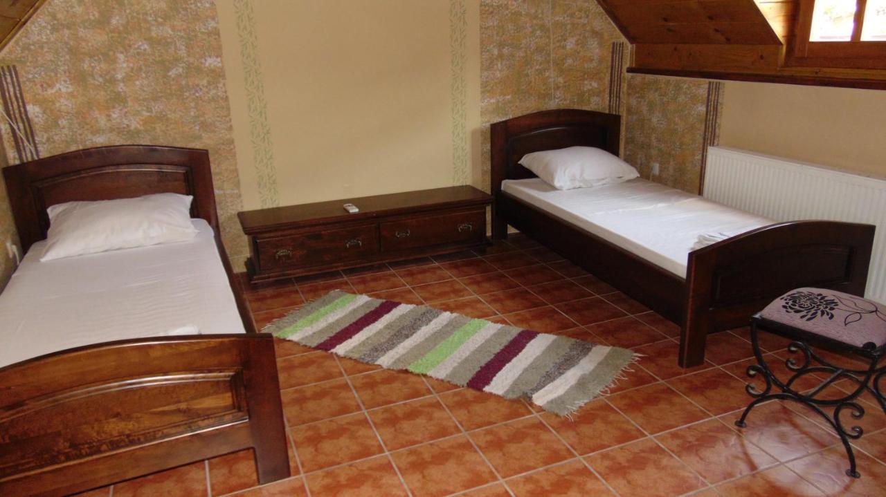 Rooms Milin Lagum Irig Buitenkant foto
