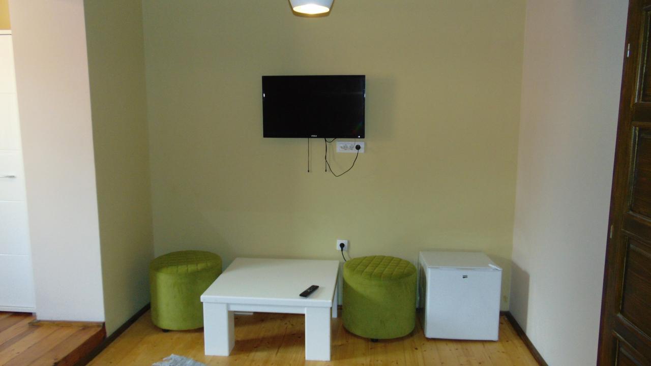 Rooms Milin Lagum Irig Buitenkant foto