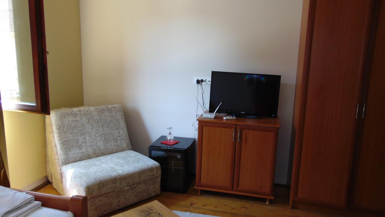 Rooms Milin Lagum Irig Buitenkant foto